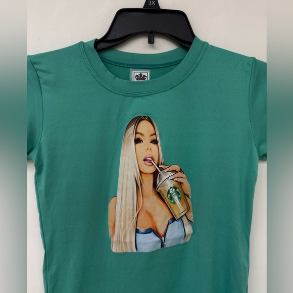 Graphic Women’s Teal T-Shirt Size One Size - Picture 2 of 3